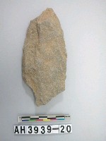 藏品(中型打製石斧)的圖片